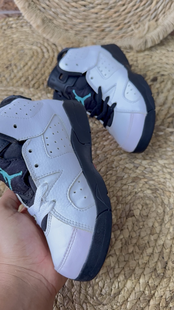 Jordan 6 Retro White Hyper Jade Black (PS