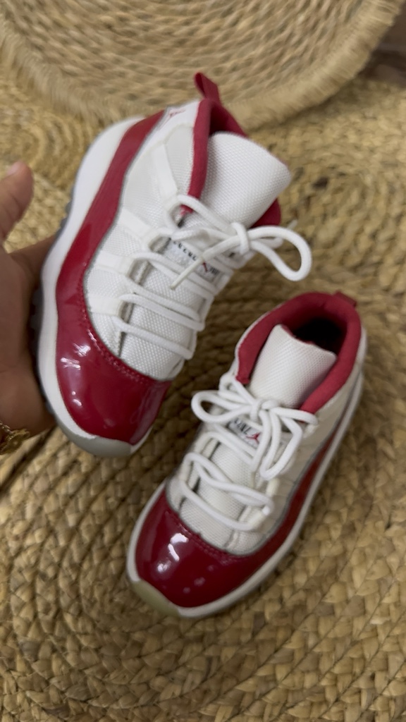 Jordan 11 Retro Cherry (2022) (TD)
