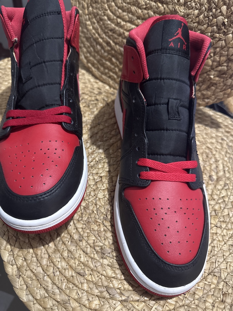 Jordan 1 Mid Alternate Bred (2022)