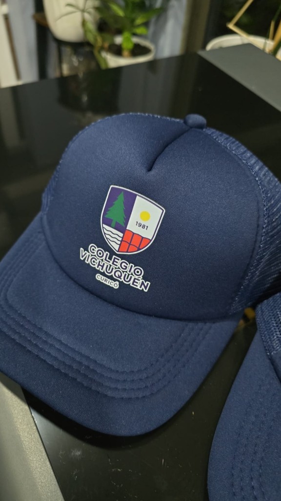 Gorra azul Colegio Vichuquén