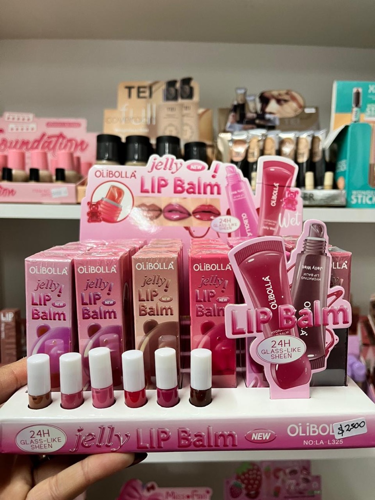 GLOSS LIP BALM