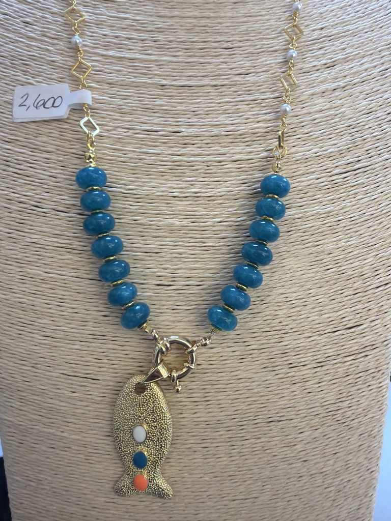 Collar Ágata azul dije pez