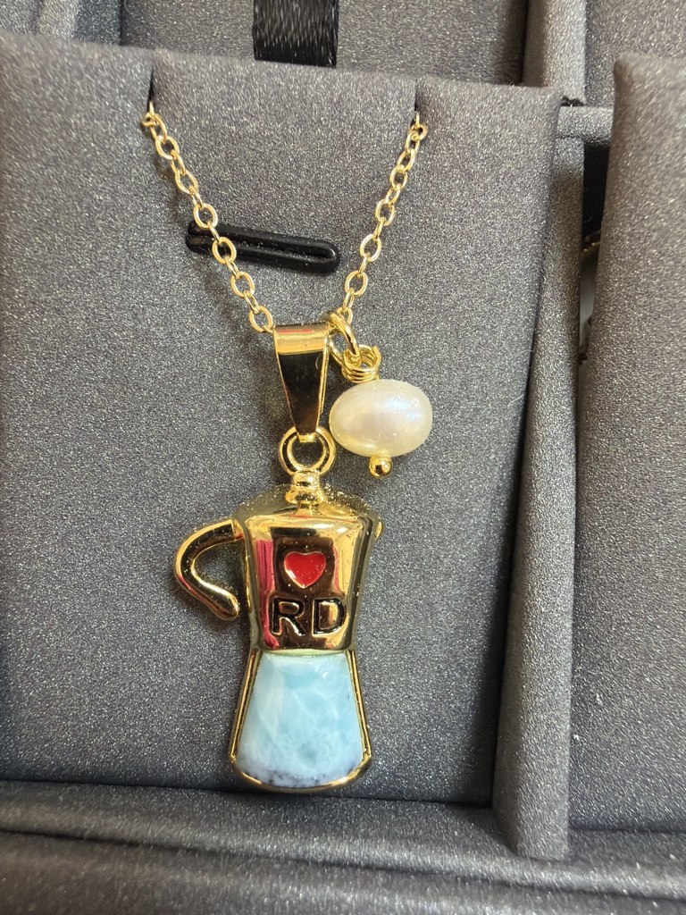 Collar café RD y Larimar