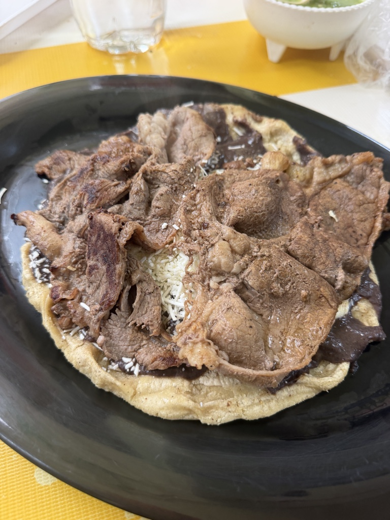 SOPE CON BISTEC