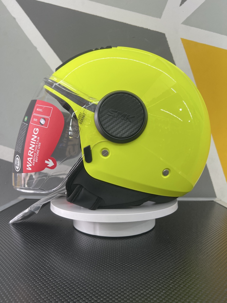 CASCO SMK  TALLA M VERDE FLUORESCENTE