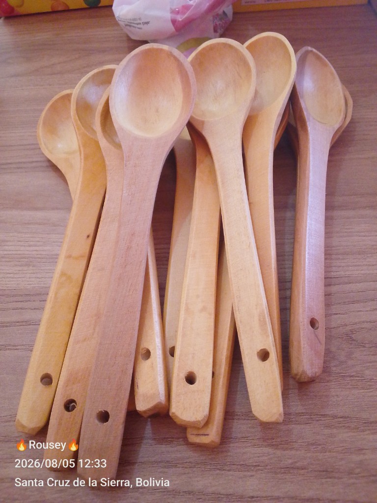 cuchara chica de madera