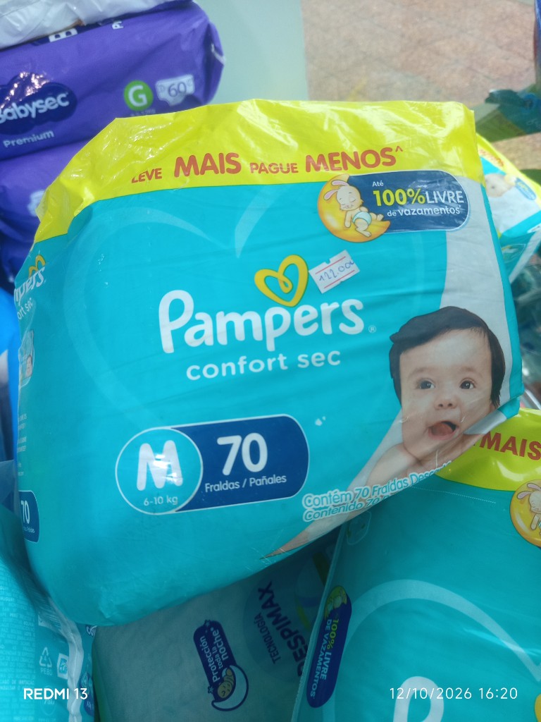 Pampers confort sec M 70 unidades