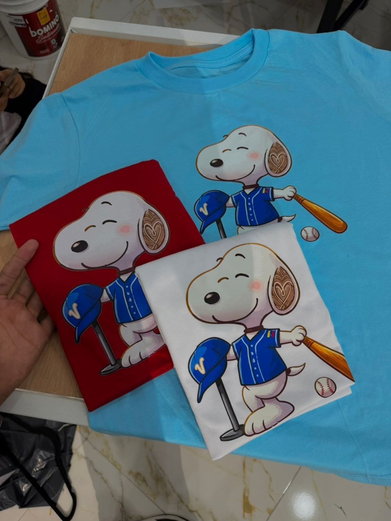 Oversize snoopy