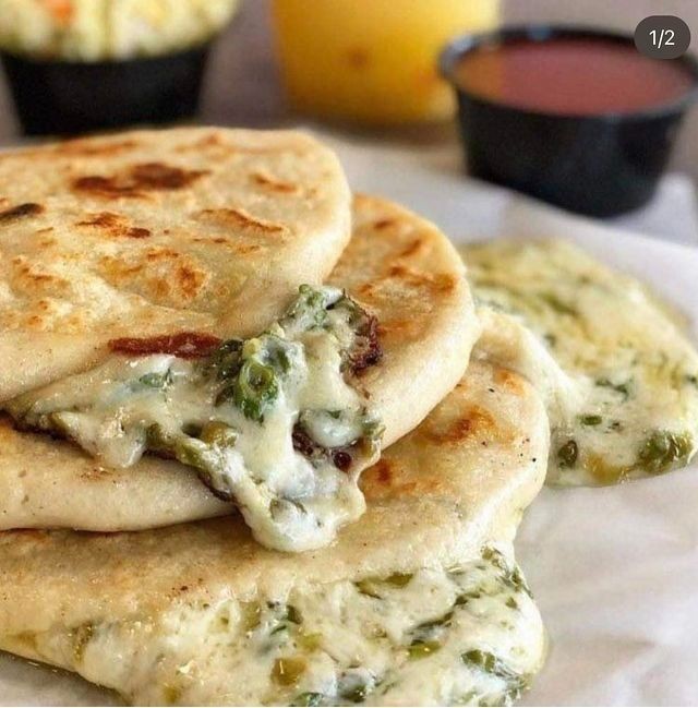 Orden Pupusas Jalapeñas