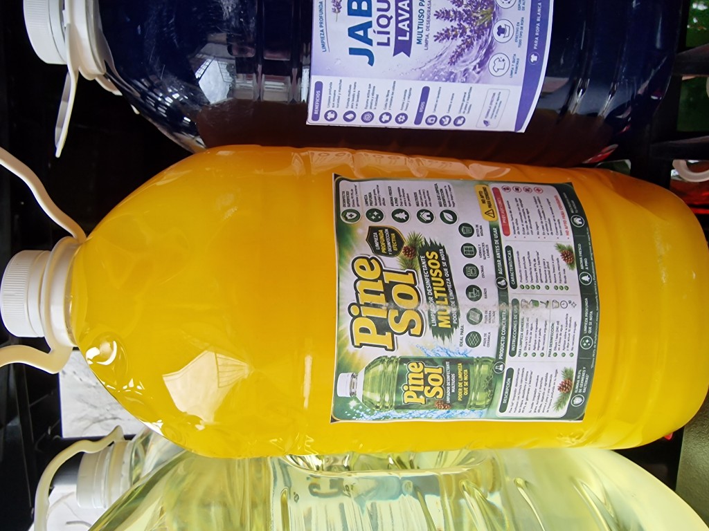 Pine Sol multiusos amarillo