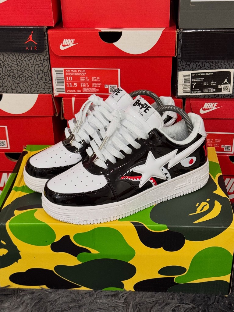 Bape shark blanco con negro
