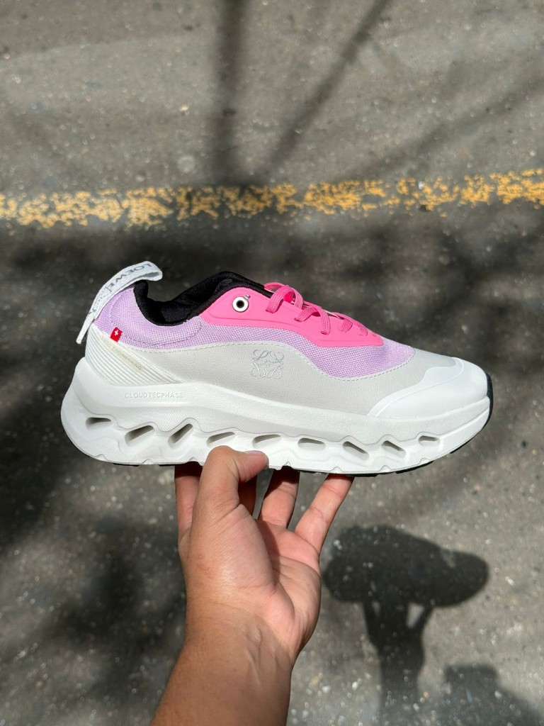 Zapatillas On Running x Loewe Cloudtilt