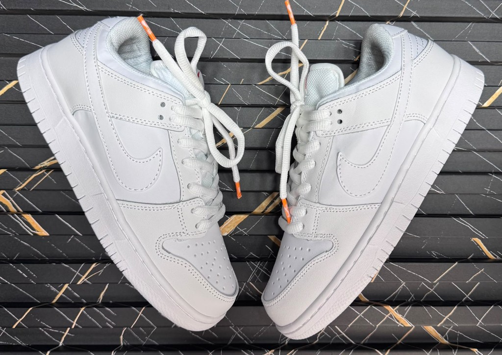 Nike SB Dunk Low Pro Triple White