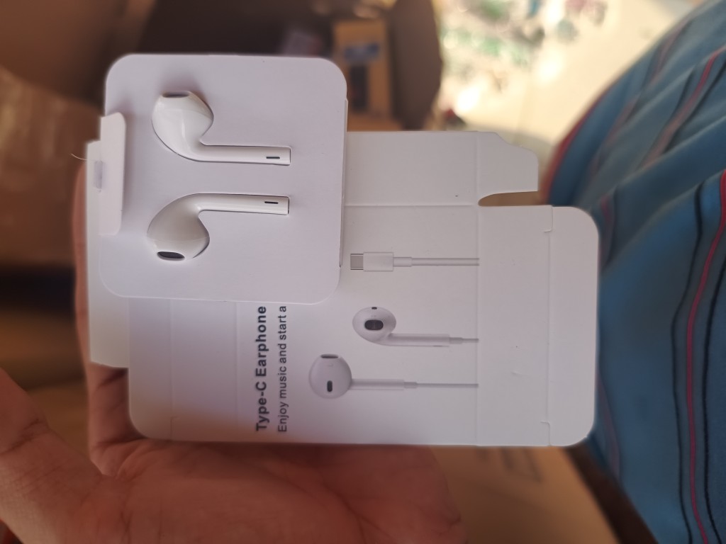 Auricular iph tipo c económico