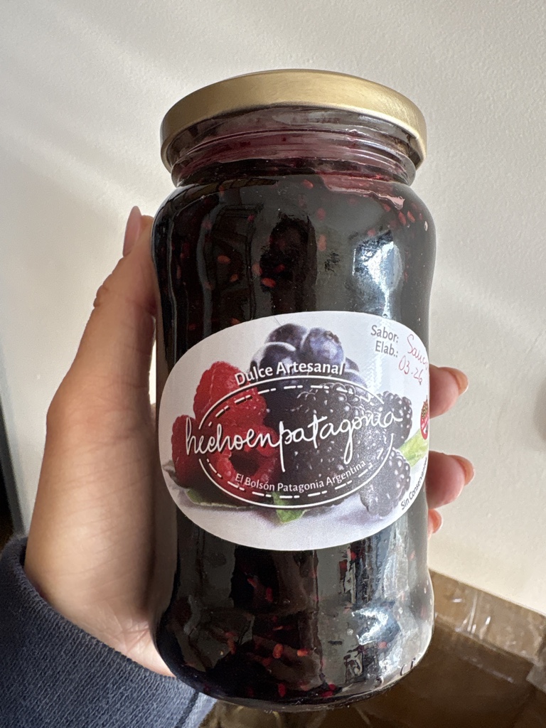 Dulce artesanal Sauco hecho en Patagonia