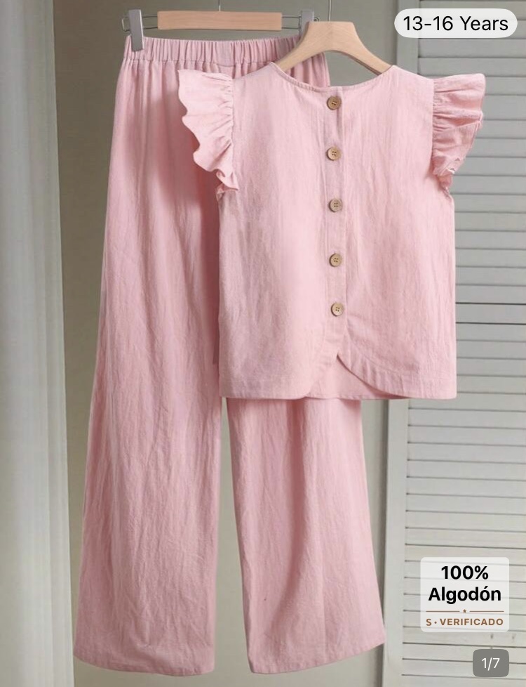 Conjunto rosado volantes