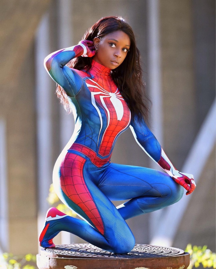 Traje Spidergirl play 4
