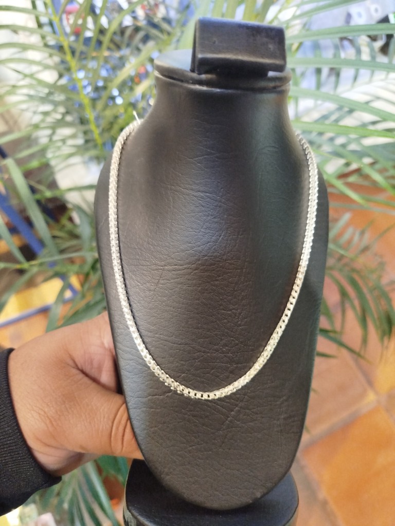 Cadena de plata tejido franco