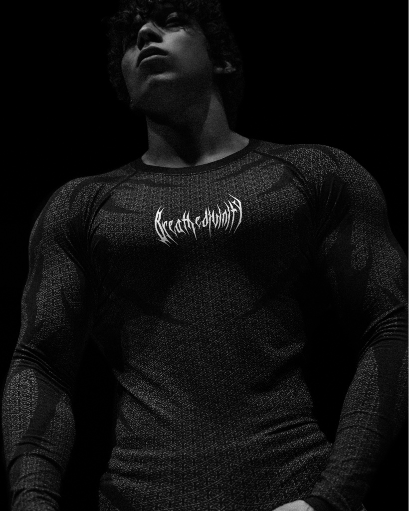 BreathDivinity  Doom Tech™ Armored Longsleeve Compression [DARK GREY]