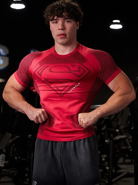 4117 YoungLA  SUPERMAN  COMPRESSION TEES RED