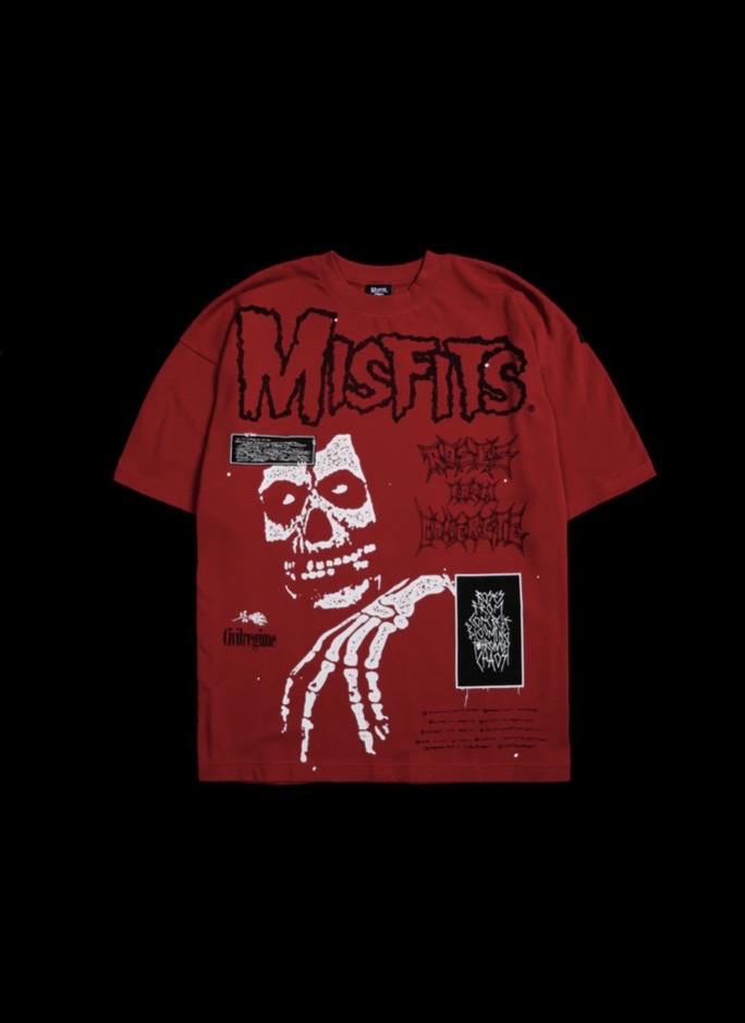 CIVIL REGIME Misfits 2 American Classic Oversized Tee in Equestrian Red