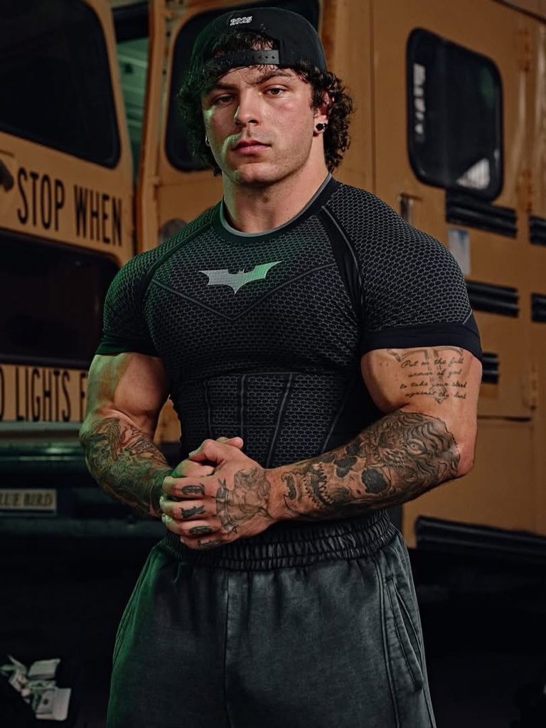 4259 YOUNGLA BATMAN COMPRESSION TEES BLACK