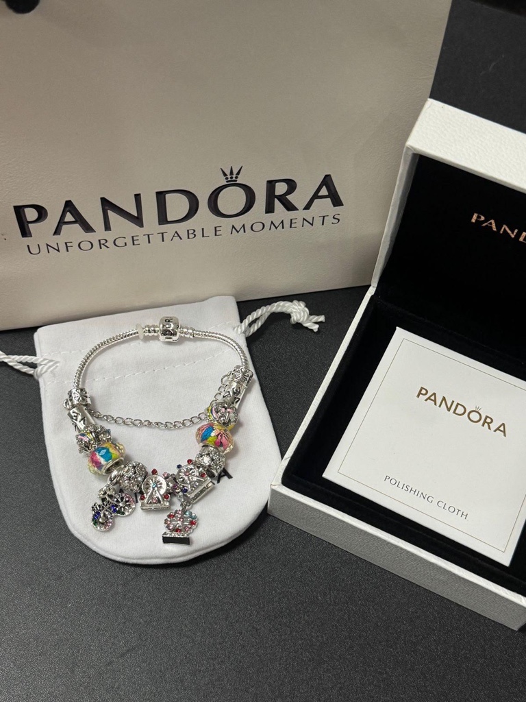 PANDORA LUXURY MOMENTS