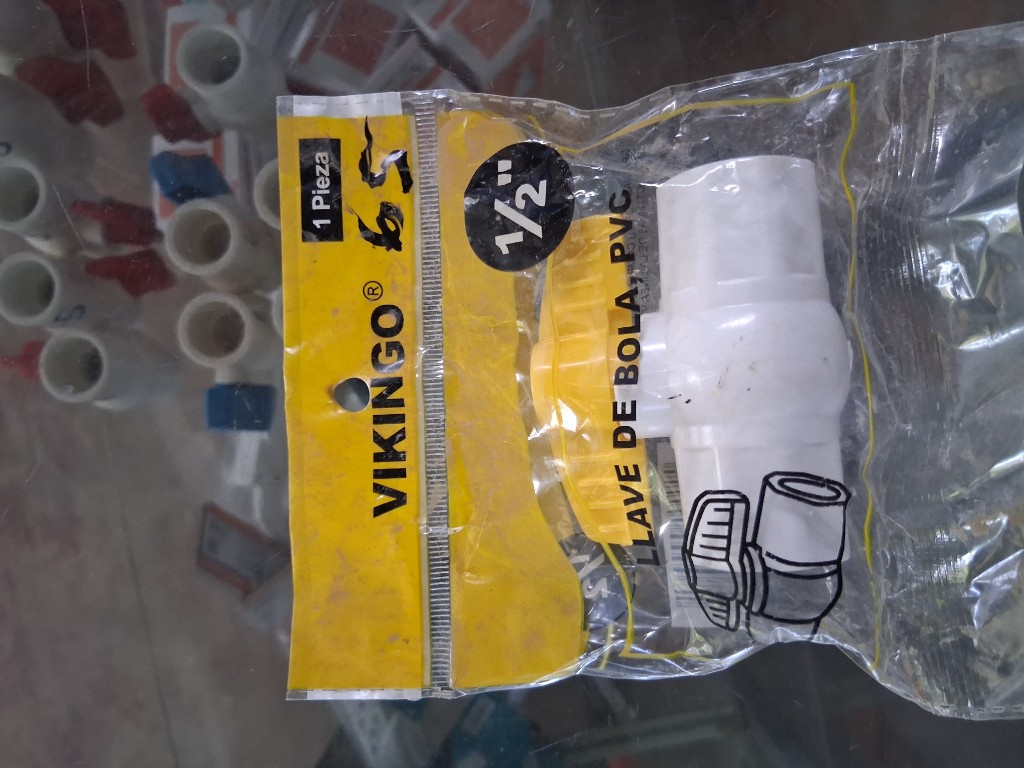 Valvula VIKINGO llave de bola PVC 1/2
