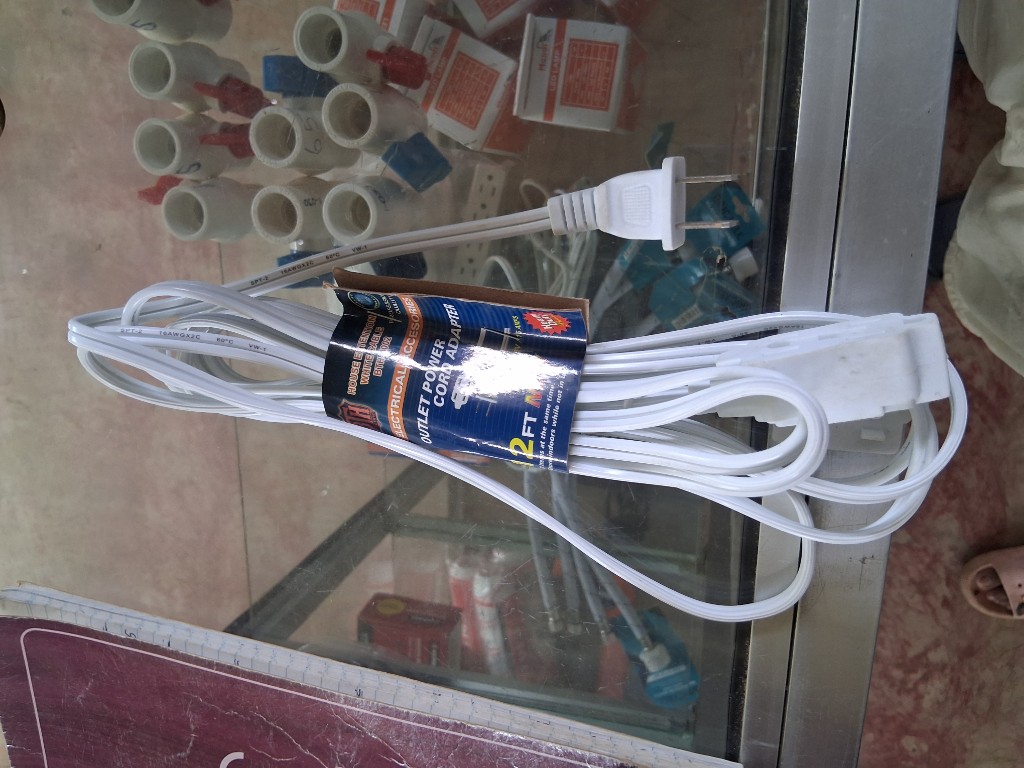 Extensión eléctrica blanca 12ft