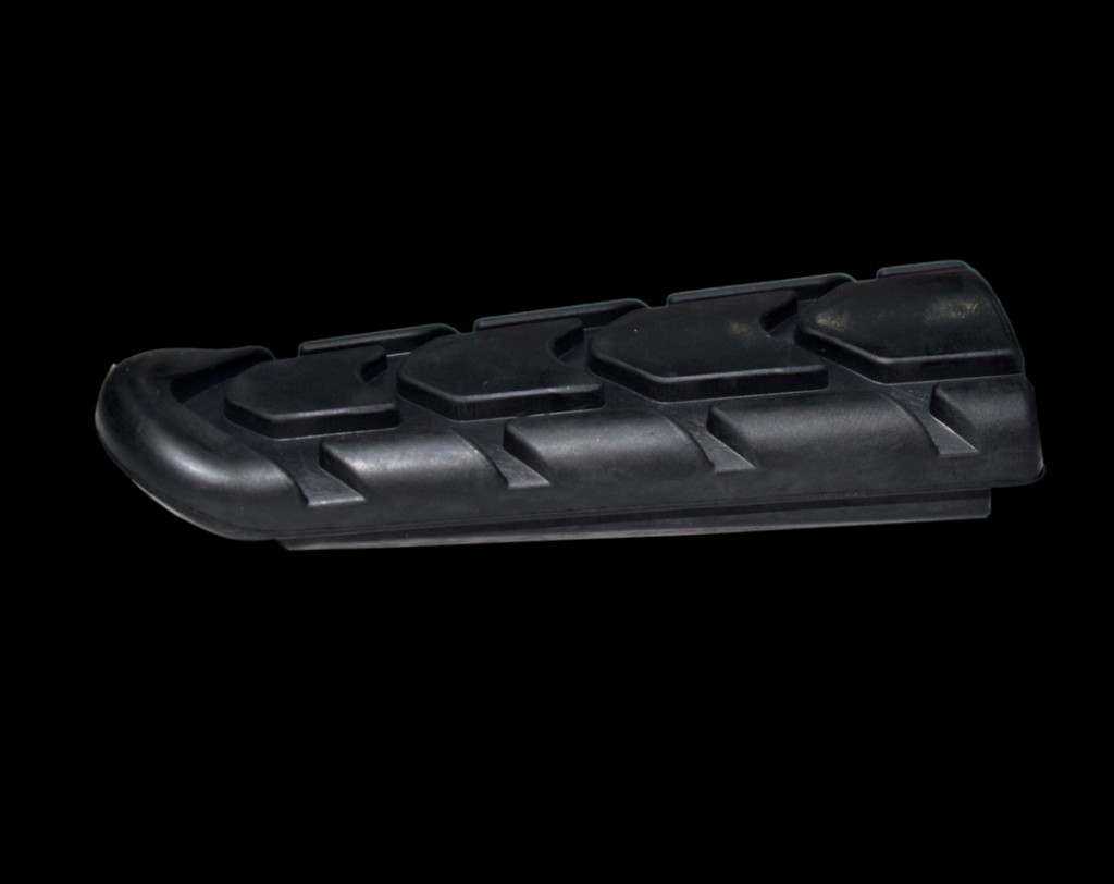 Caucho posapie cb190r