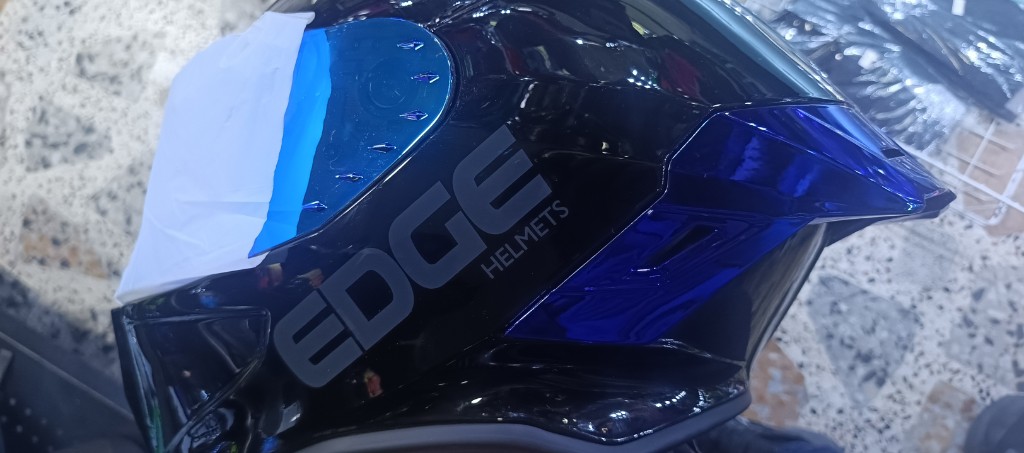 Casco edge negro azul