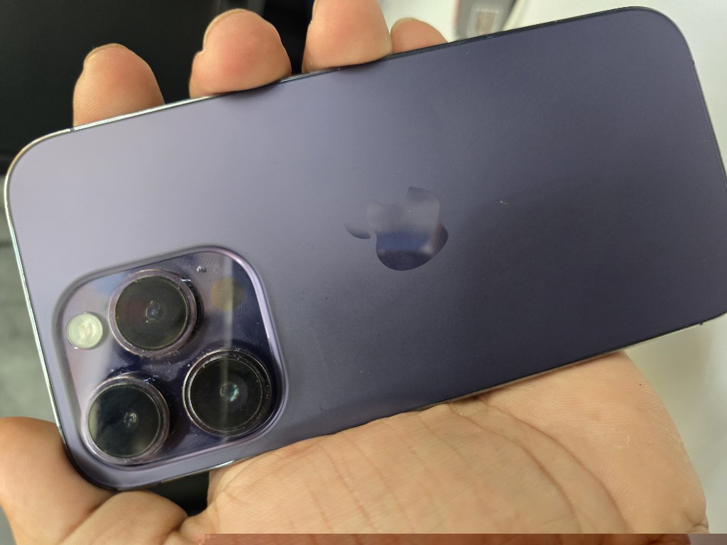 ✅ IPhone 14 pro 256 GB purple 73%