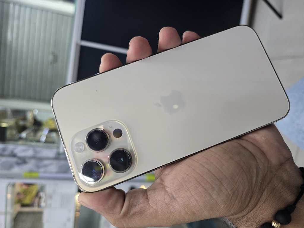 ❌ IPhone 14 pro max 256 gb dorado Esim 90%