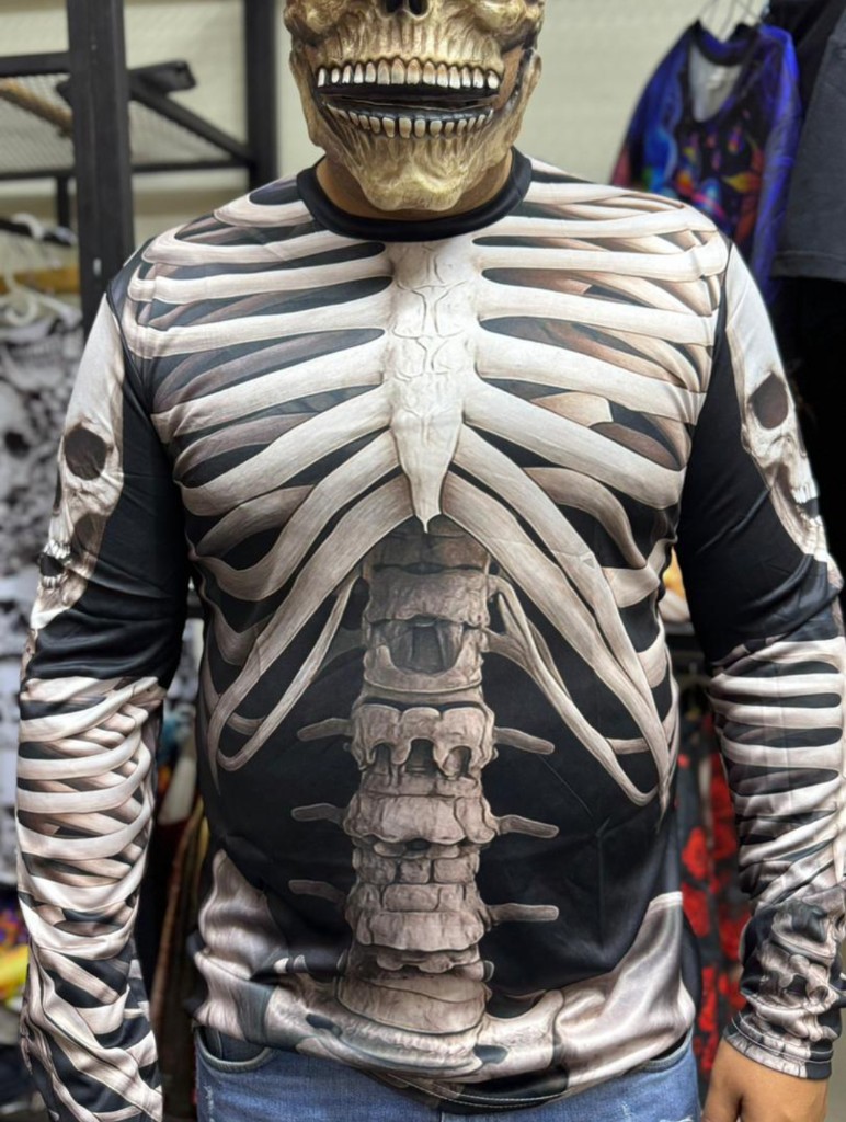 SC56 Sudadera manga larga calavera brazos