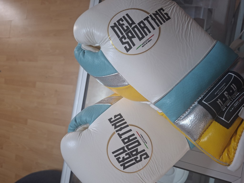 New Sporting guantes box azul/amarillo