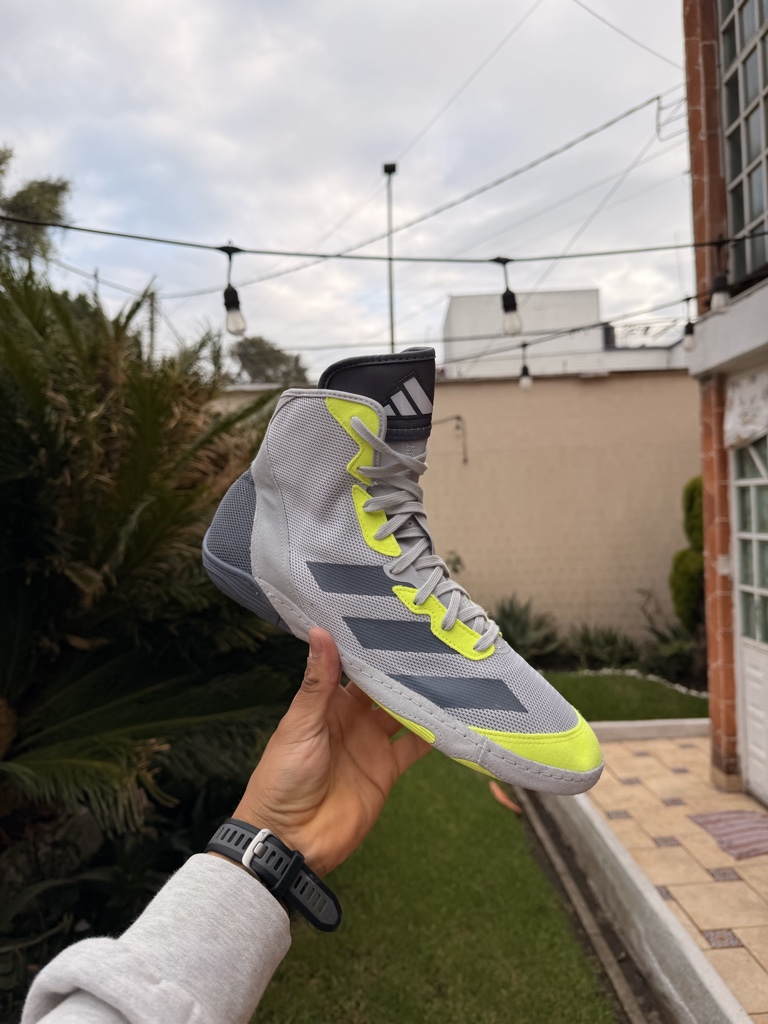 ADIZERO WRESTLING GRIS