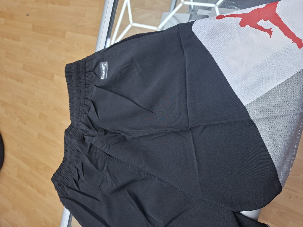 Jordan shorts negros