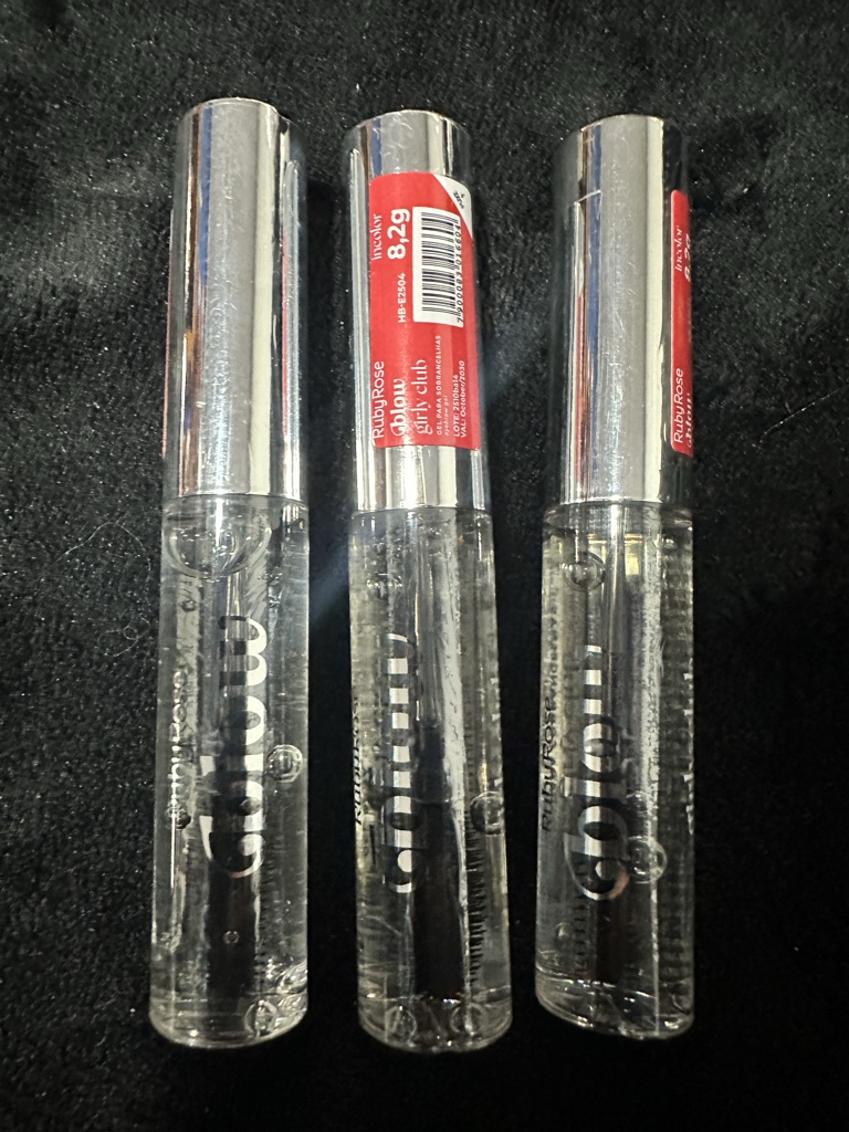 Ruby Rose gel de ceja