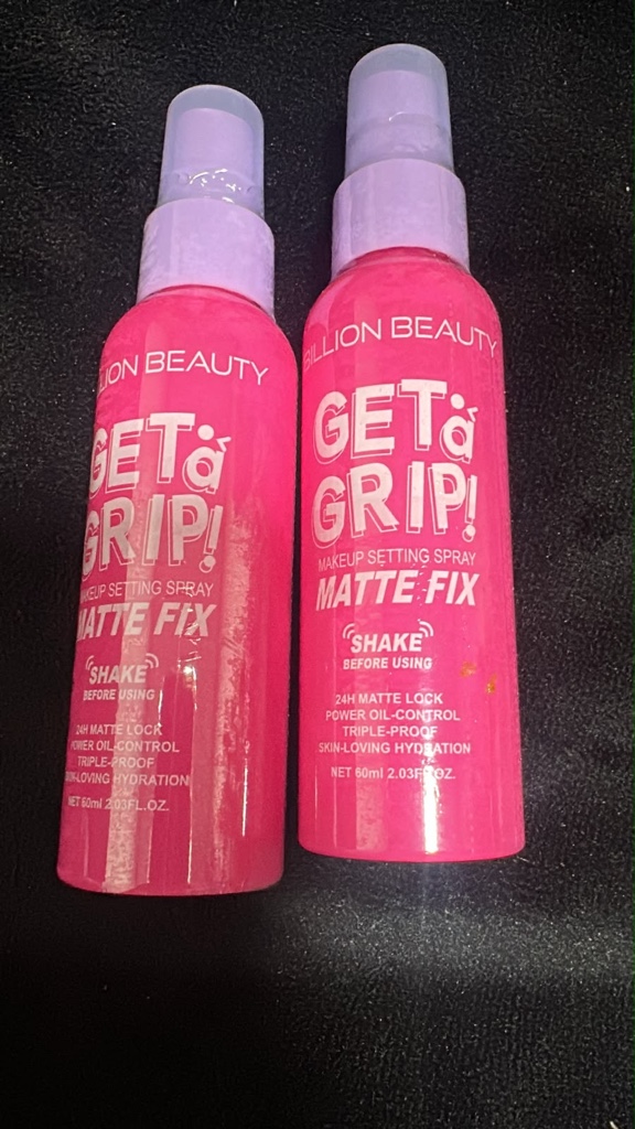 Million Beauty Geta Grip Matte Fix rosa