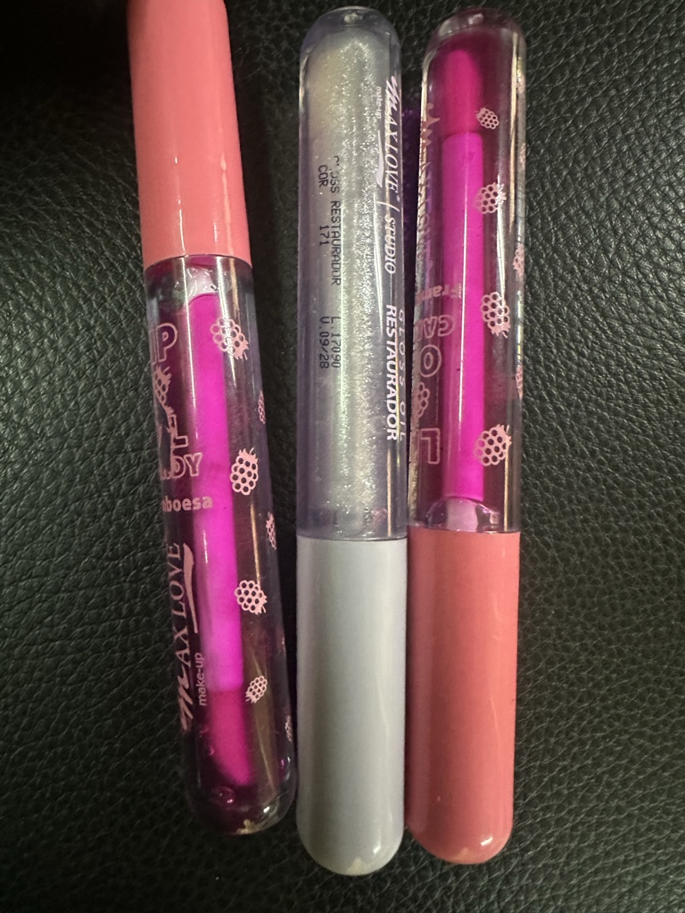 Max Love brillo labial