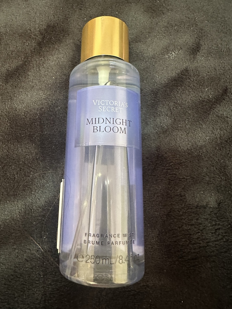 Victoria's Secret Midnight Bloom mist