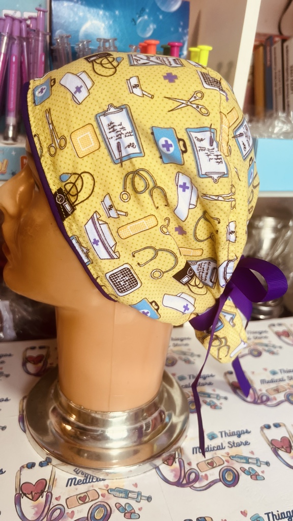 Gorro quirurgico amarillo /lila