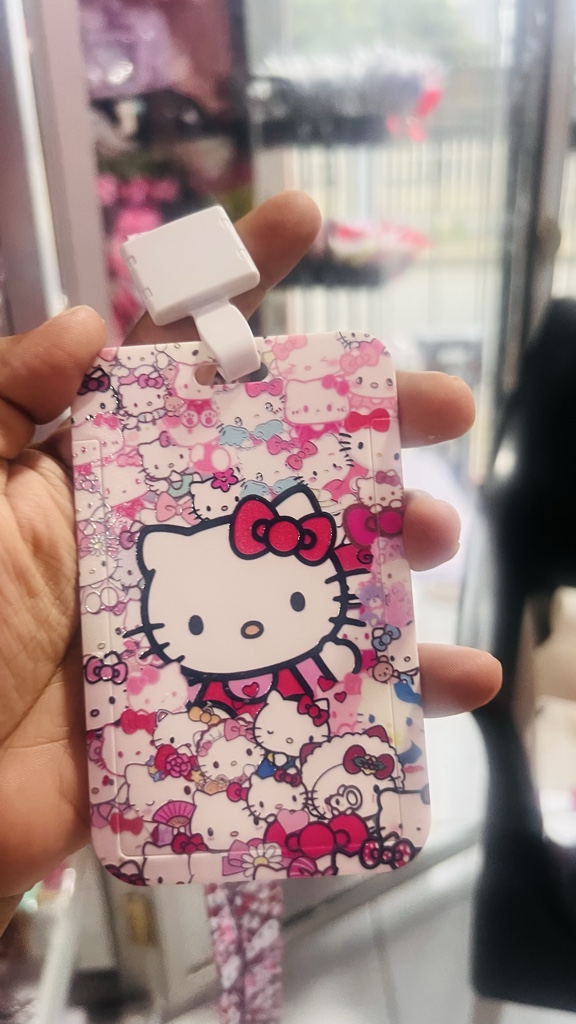 Hello Kitty porta credencial