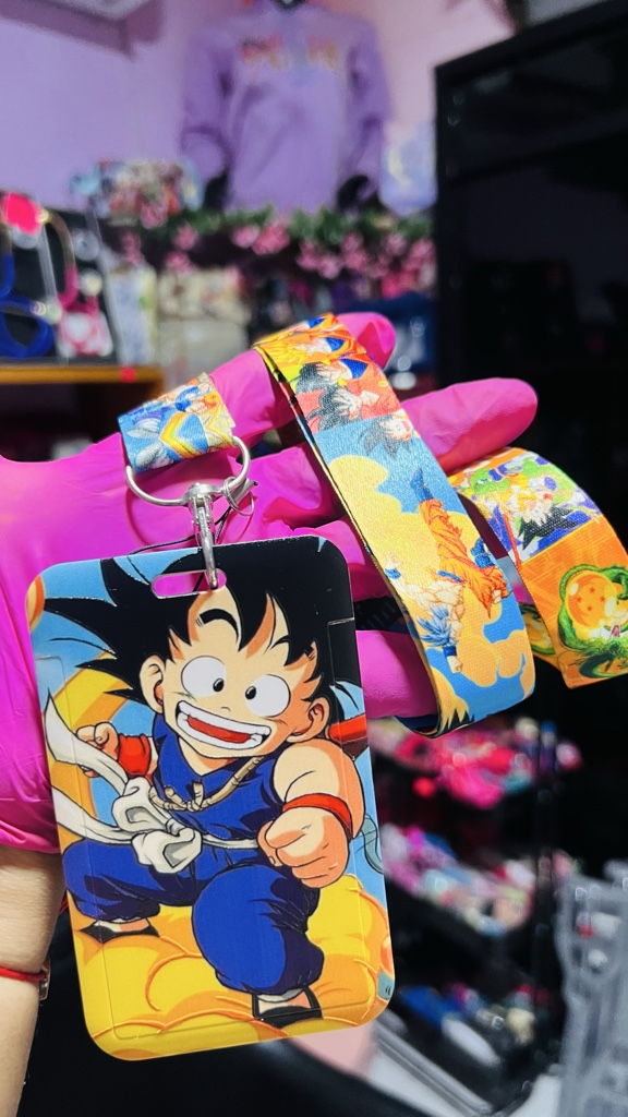 Porta credencial Dragon Ball multicolor