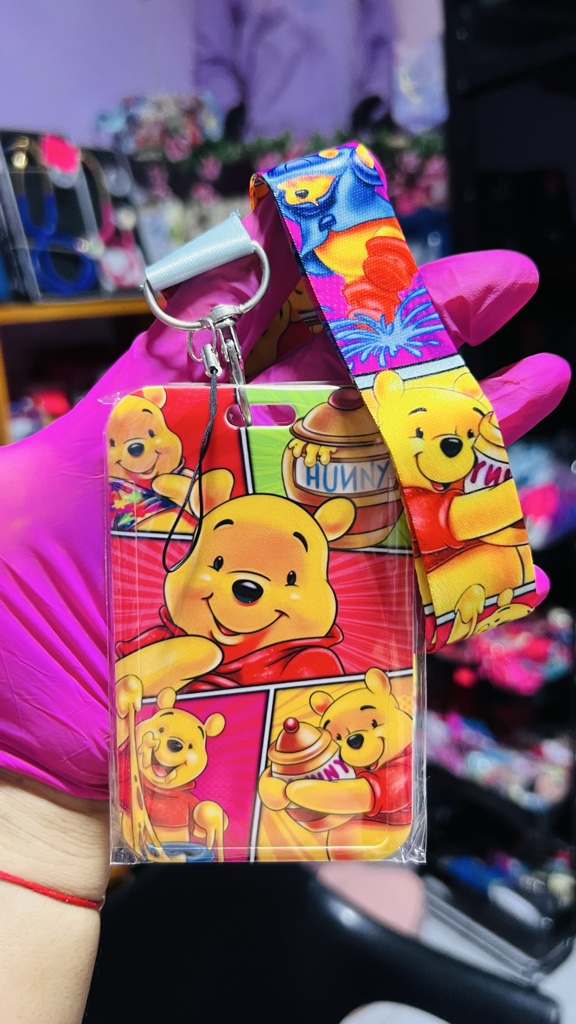 Porta credencial Winnie Pooh