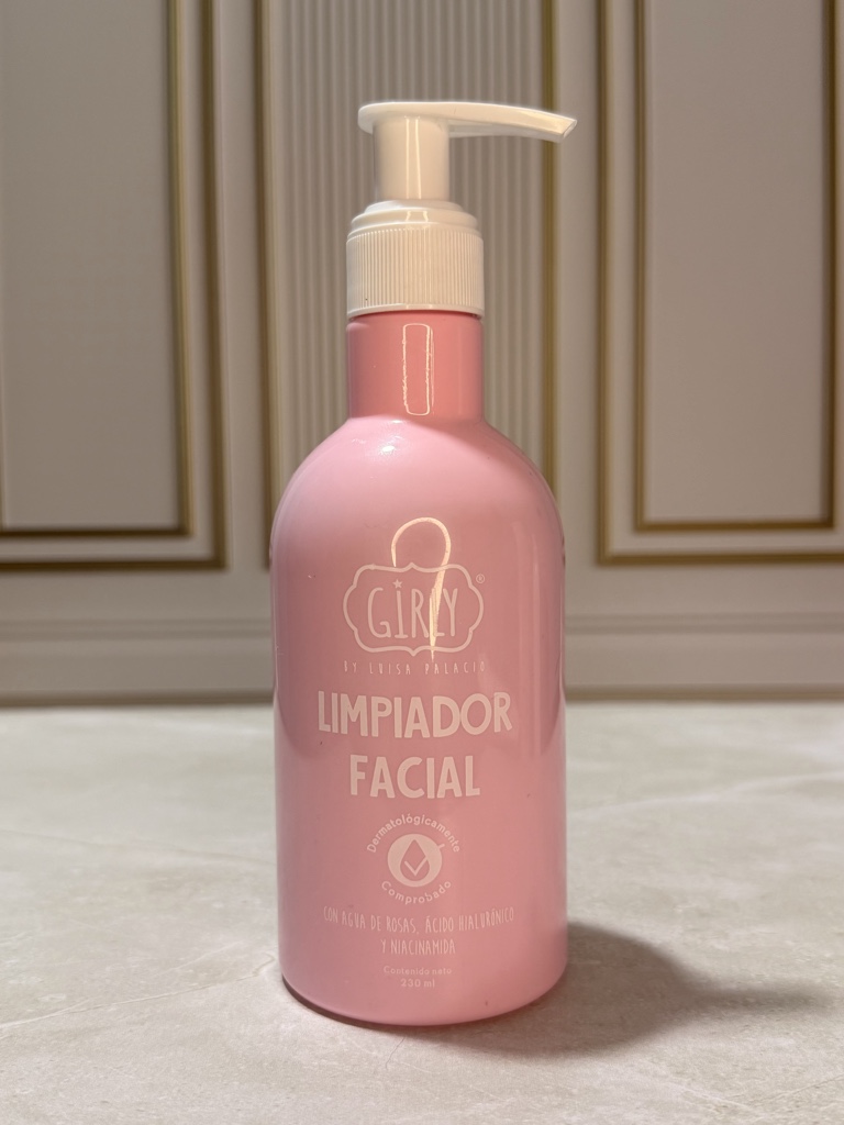 Girly Limpiador Facial Rosa