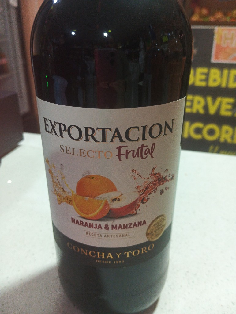 Concha y Toro Exportacion Selecto Frutal Naranja y Manzana