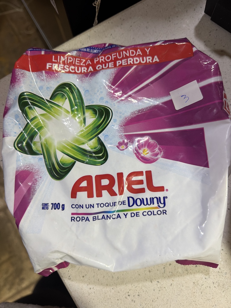 Detergente ARIEL Downy 700grs