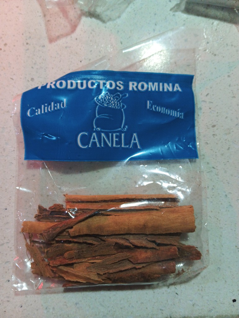 Canela entera