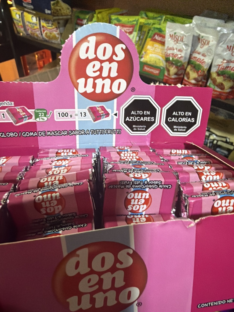 Chicle dos en uno sabor tutifruti